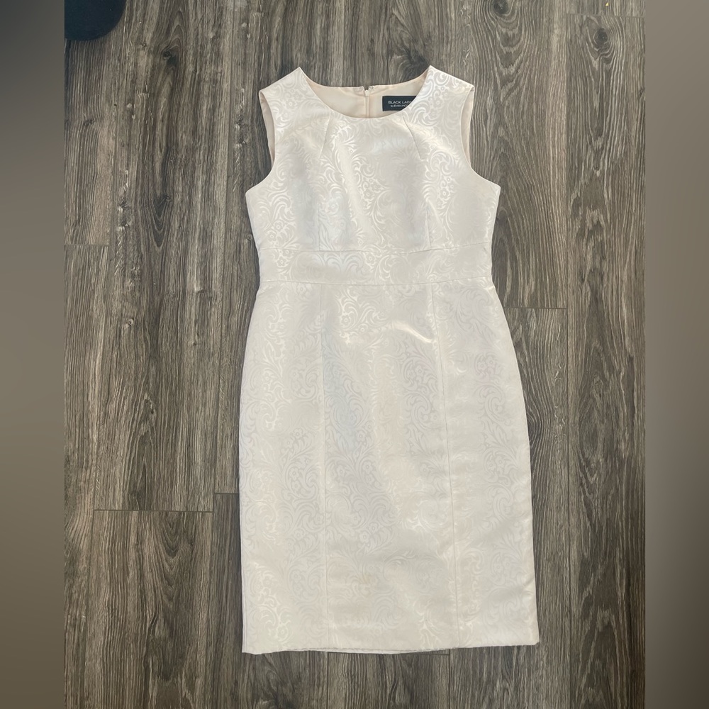 Black Label Evan-Picone Ivory dress size 6 rehearsal dress
